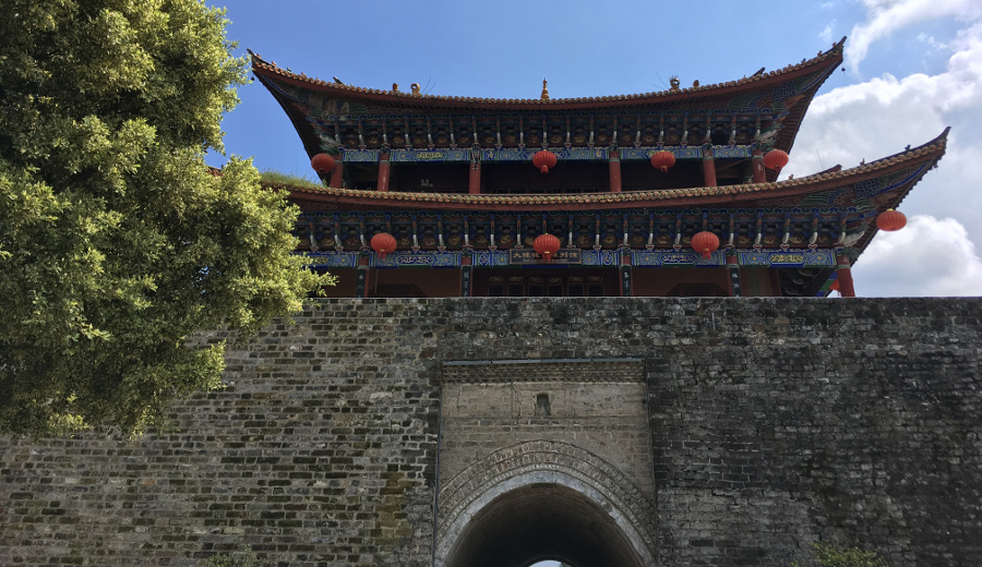  Dali в Китае, защитная стена 